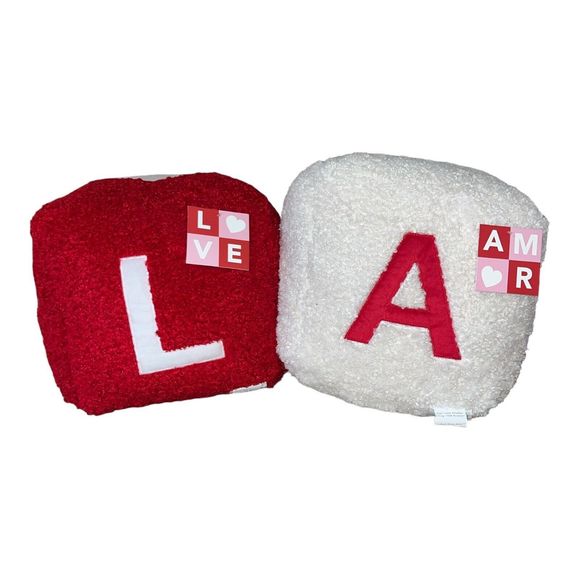 LOVE & AMOR Valentine Cube Pillows Red & White Soft Sherpa Home Decor Rare Find - Picture 1 of 6